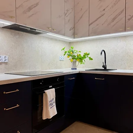 4summer Salt Parking W Cenie, Stylowe Elegnackie Mieszkanie