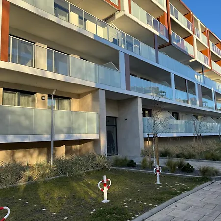 4summer Salt Parking W Cenie, Stylowe Elegnackie Mieszkanie